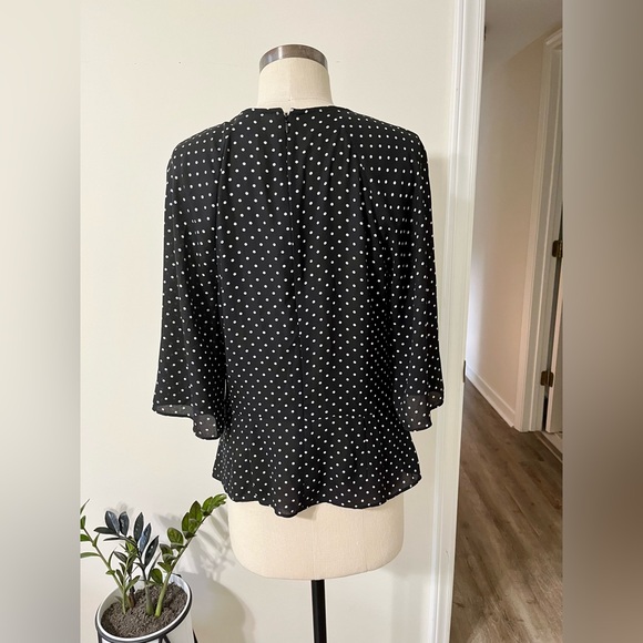 Vince Camuto Tie Front Draped Polka-Dot Blouse, Med - Picture 2 of 2